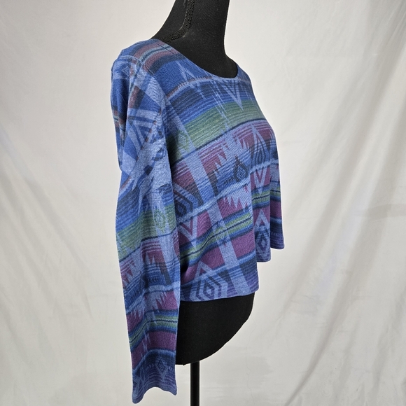 XXI Aztec Tribal Cropped LongSleeve Crewneck Top Size Large - Picture 2 of 6